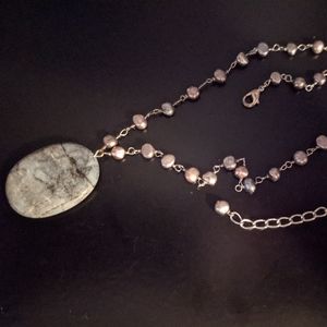 Beaded pendant necklace with moonstone